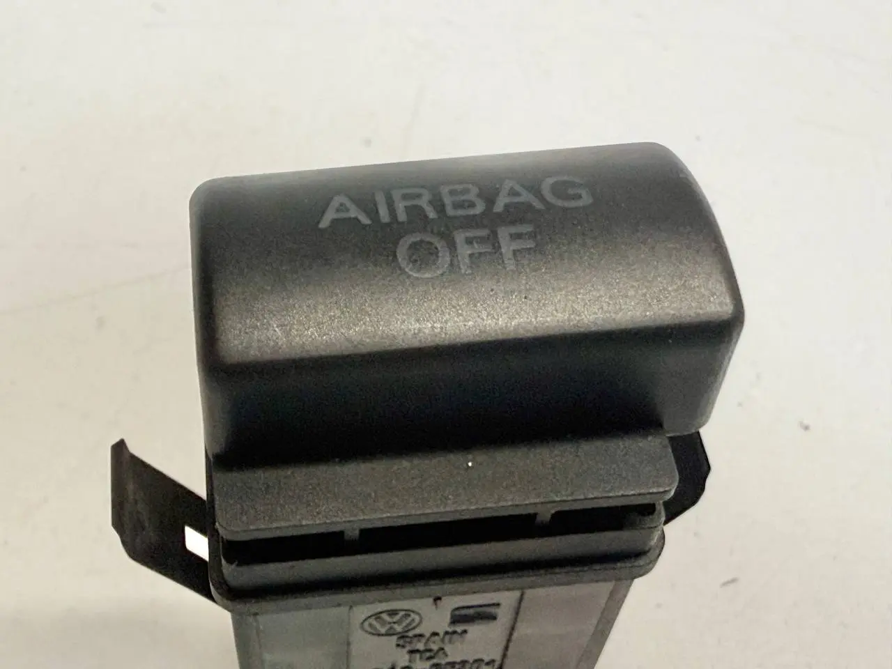 Schalter Airbag Ausschaltung Beifahrer Ibiza Seat Ibiza 6L 1.4 2003 6L1919235A