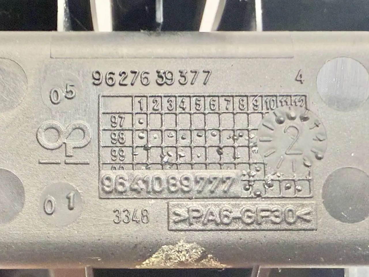 Aschenbecher Mittelkonsole Peugeot 206 1.4L 2004 9627639377