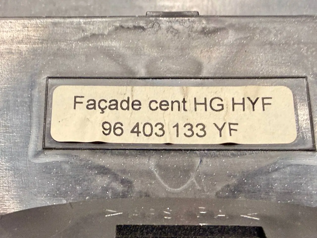 Warnblinkerschalter Abdeckung Blende Peugeot 206 1.4L 2004 96403133YF