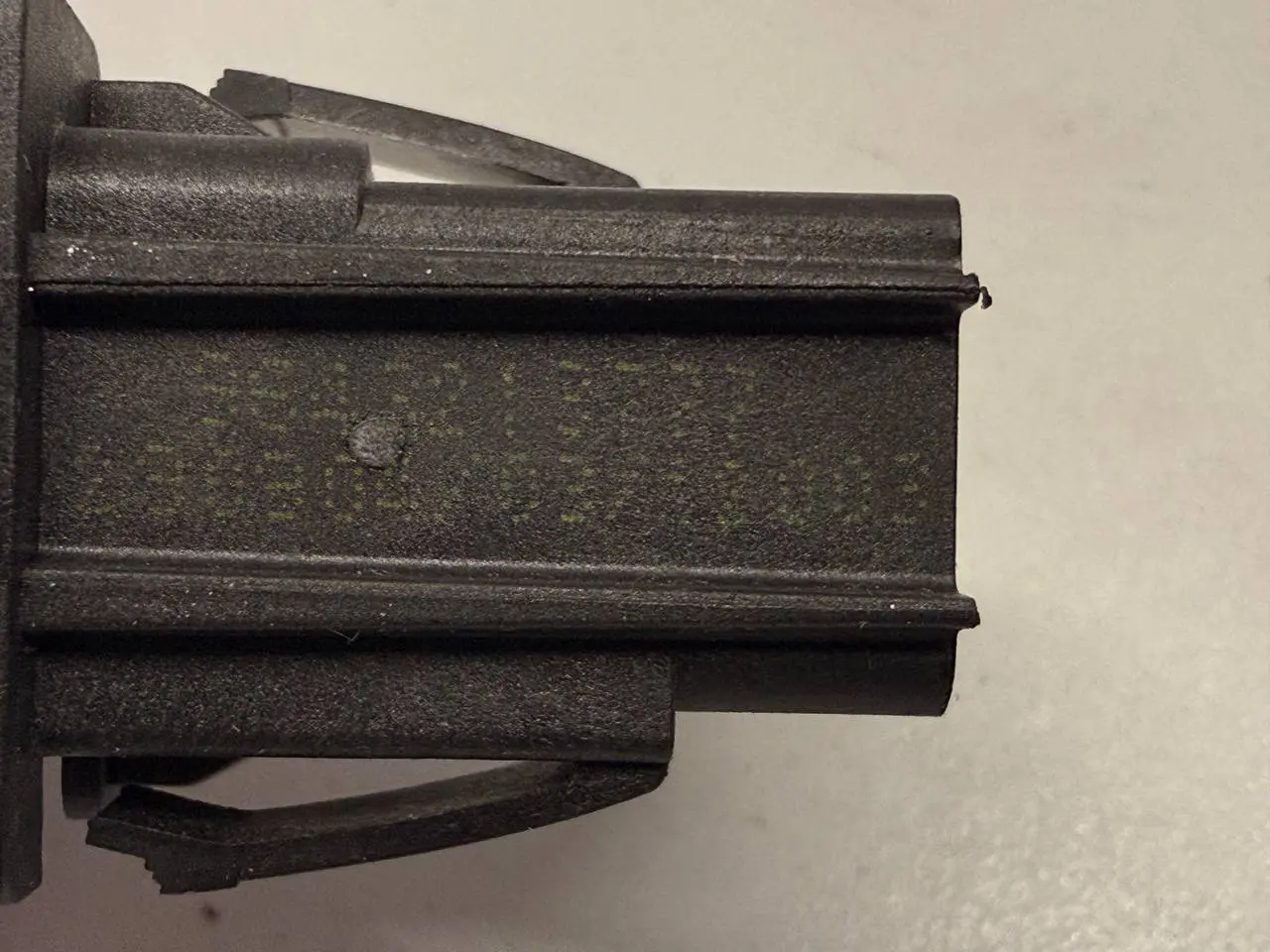 Schalter Warnblinker Warnblinkerschalter Peugeot 206 9643213777