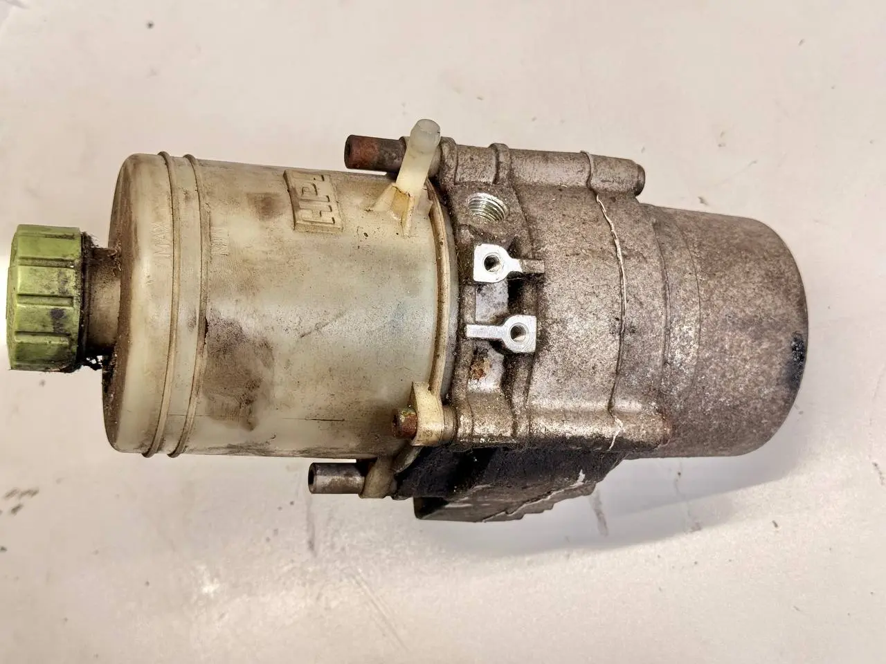 Servopumpe Lenkhilfe elektrische Pumpe Polo VW Polo 9N1 1,2L 2002 6Q0423371A