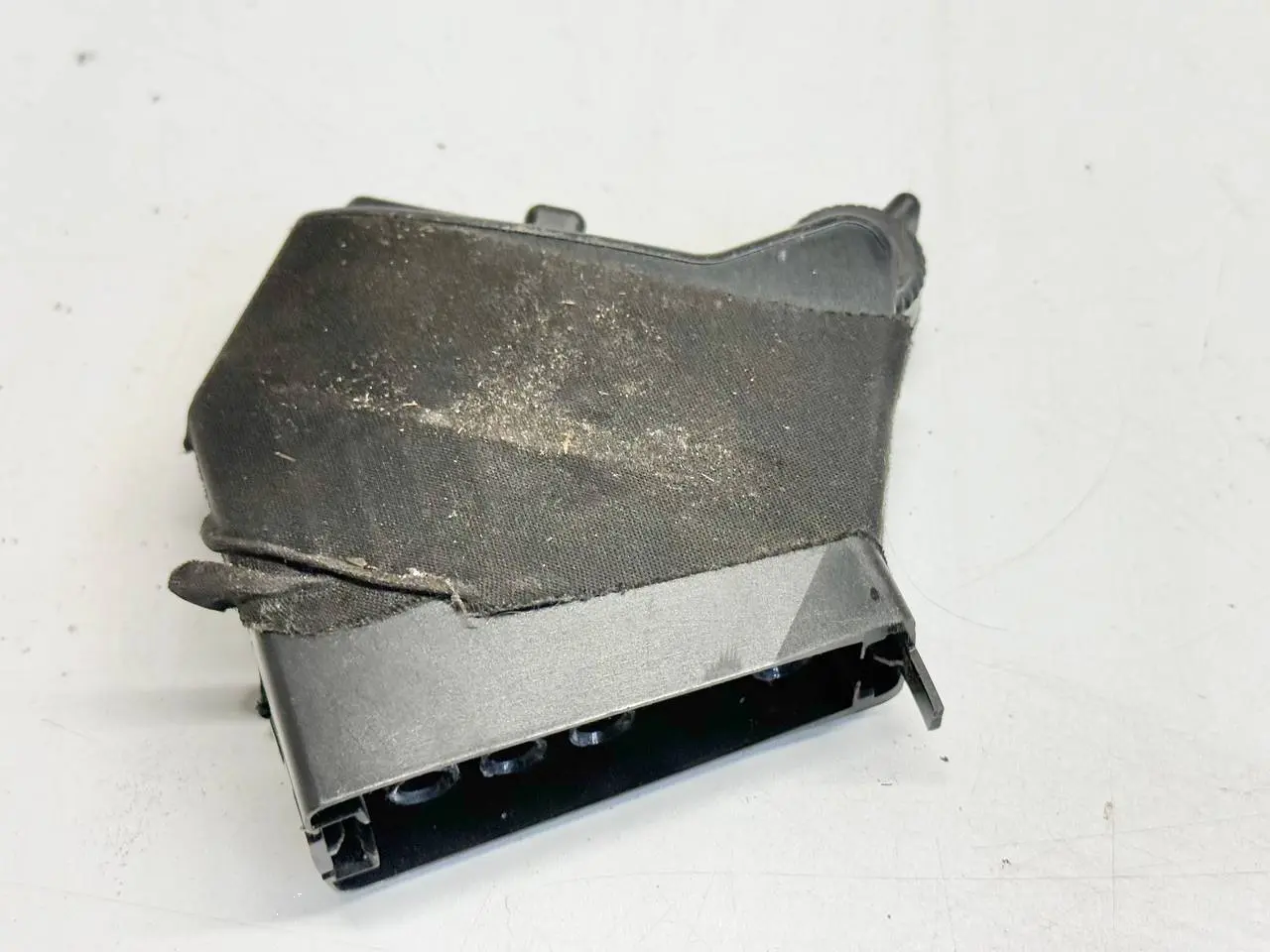 Schalter Sitzverstellung Luftpolster Mercedes BENZ CLK 320 1999 W208 2108000178