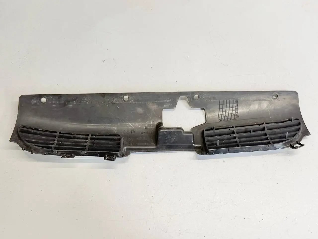 Kühlergrill Frontgrill Abdeckung oben Peugeot 206 1.4L 2004 96495663XT