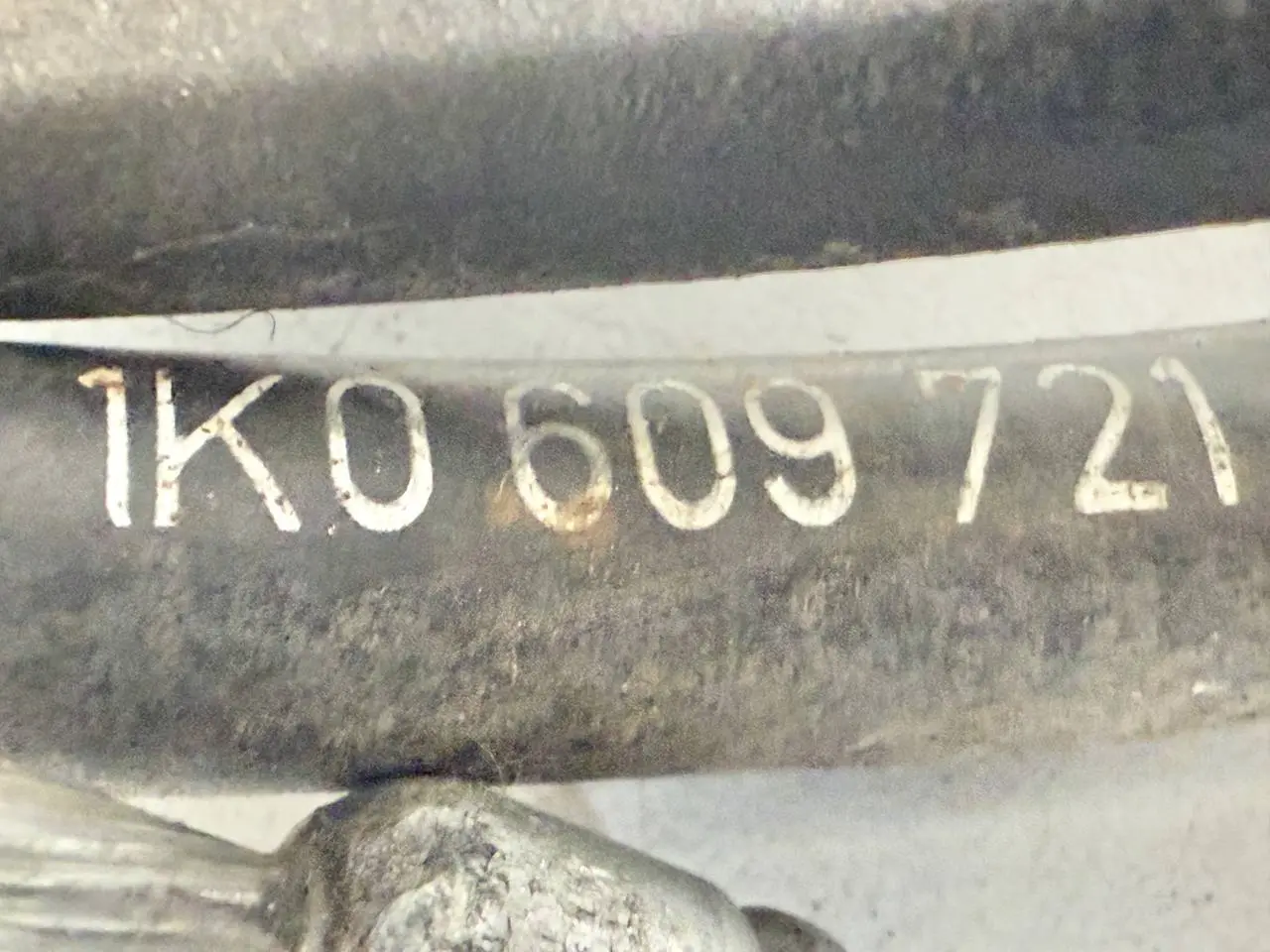 Handbremsseil Bremszug Seilzug Hinten links Golf 5 1K1 1,9 TDI 2006 1K0609721