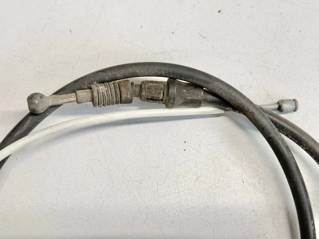 Handbremsseil Bremszug Seilzug Hinten links Golf 5 1K1 1,9 TDI 2006 1K0609721