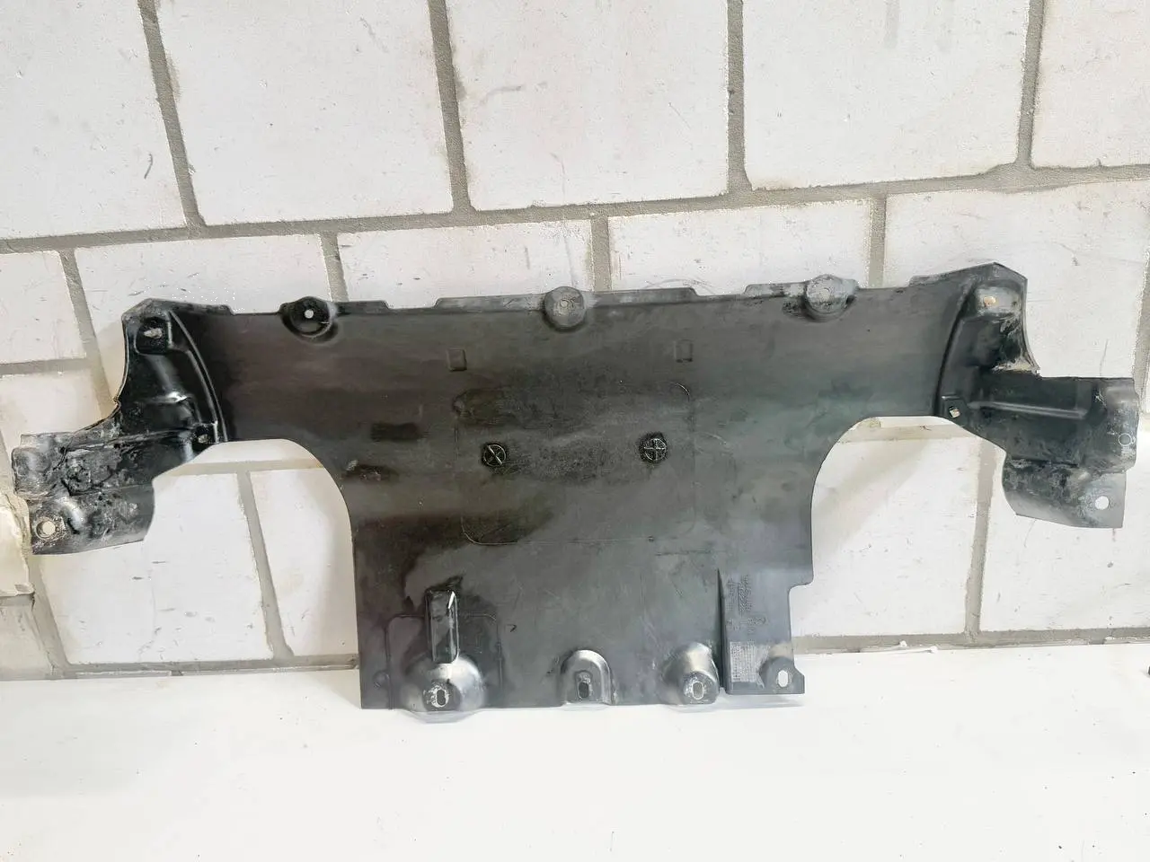Unterfahrschutz Unterbodenschutz Seat Ibiza 6L 1.4 2003 7L0825285