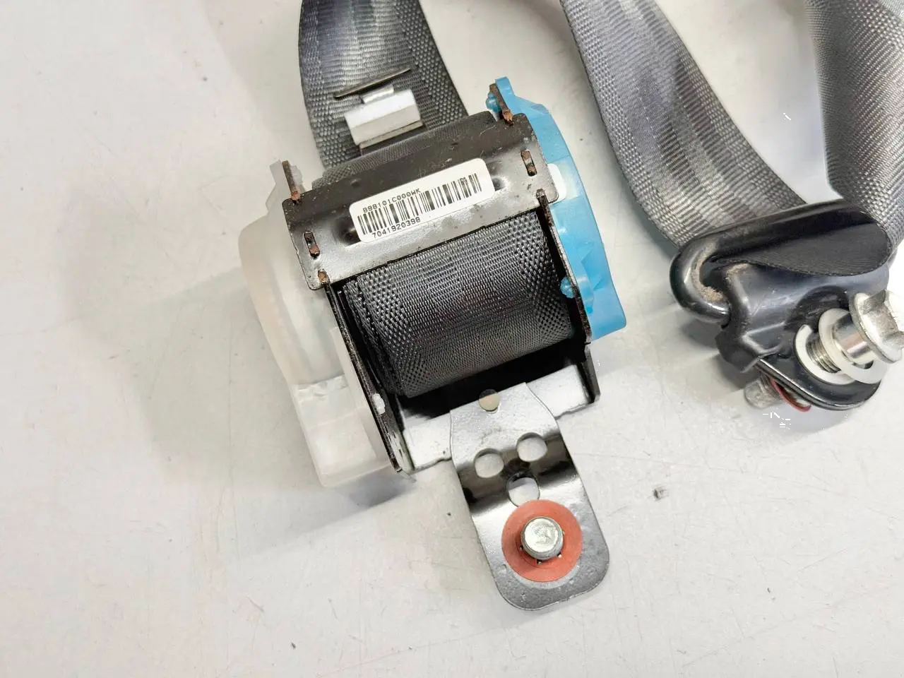 Sicherheitsgurt hinten links, Hyundai Getz / Click 1.1 MPI 2007 8938101C000WK