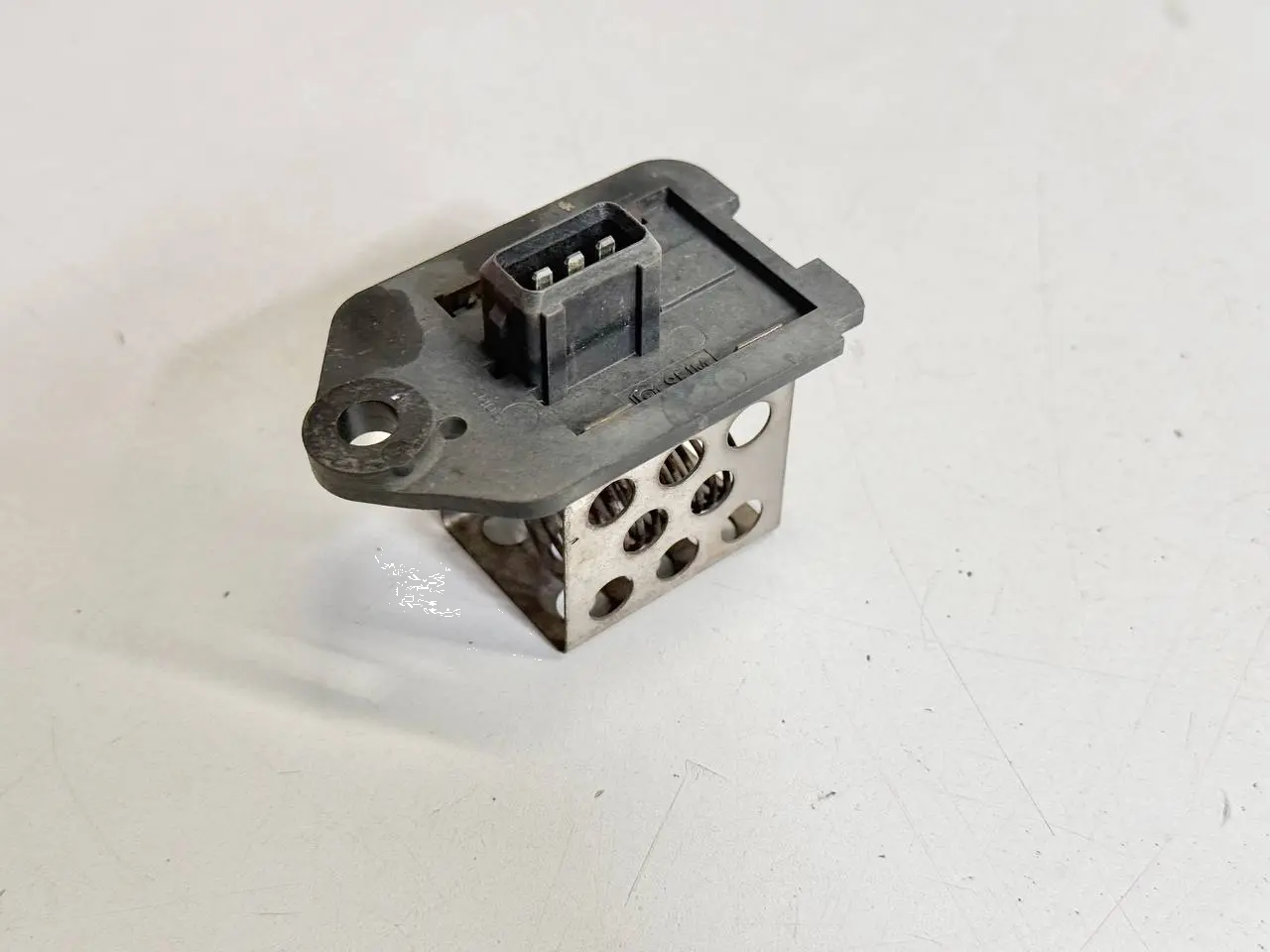 Gebläsewiderstand Vorwiderstand Peugeot 206 1.4L 2004 9641212480