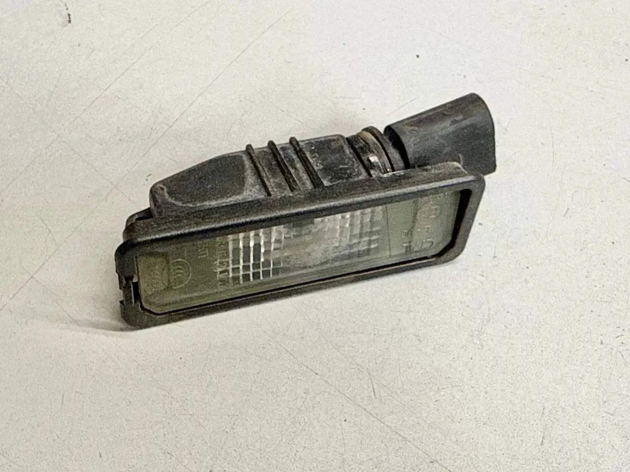 Kennzeichenbeleuchtung Hecklicht Golf 5 1K1 VW Polo V 6R 1,2 TSI 2010 1K8943021