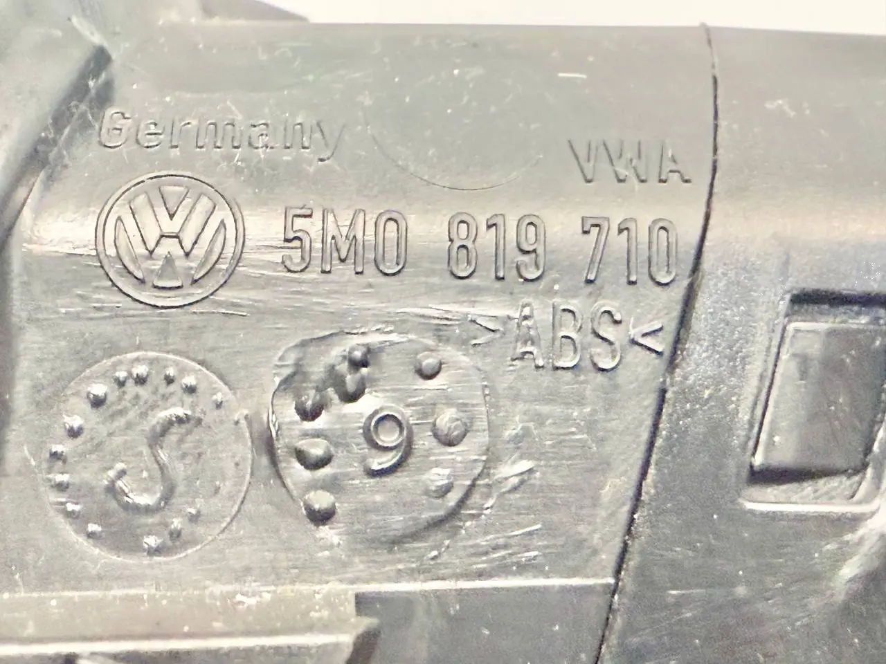 Luftdüse Luftausströmer Ausströmer Golf VW Golf Plus 5M 1,4 TSI 2010 5N0819704A