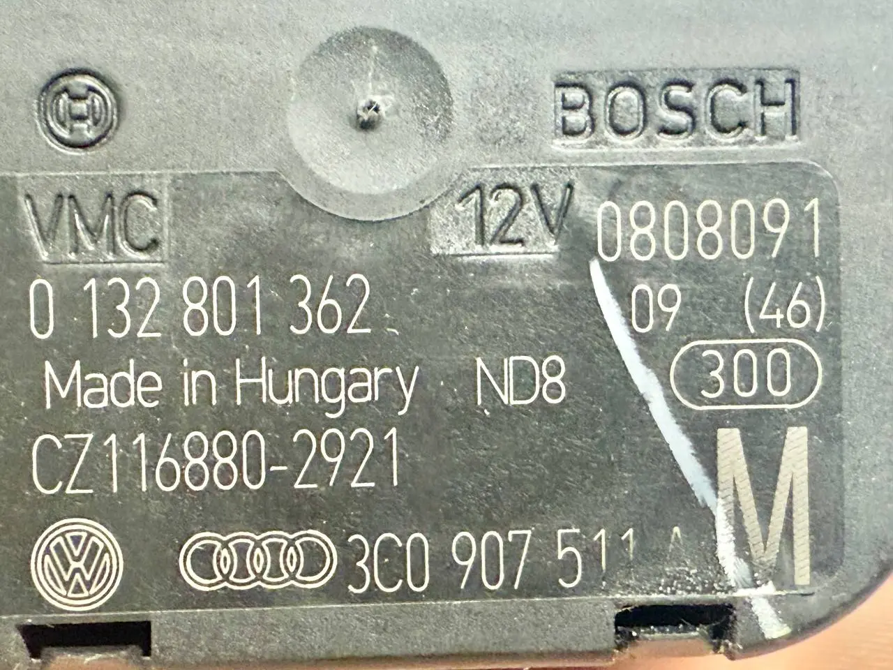 Stellmotor Zentralklappe Heizung / VW Golf Plus 5M 1,4 TSI 2010 3C0907511