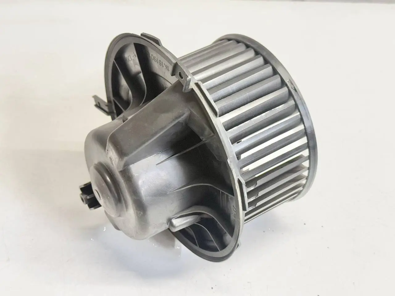 Gebläsemotor Heizungsgebläse Lüfter VW Golf Plus 5M 1,4 TSI 2010 1K1819015A