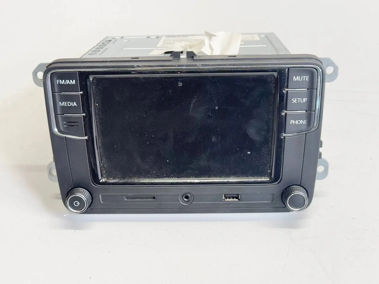 Radio Tuner mit AUX USB SD Anschluss VW Golf Plus 5M 1,4 TSI 2010 6RD035187A