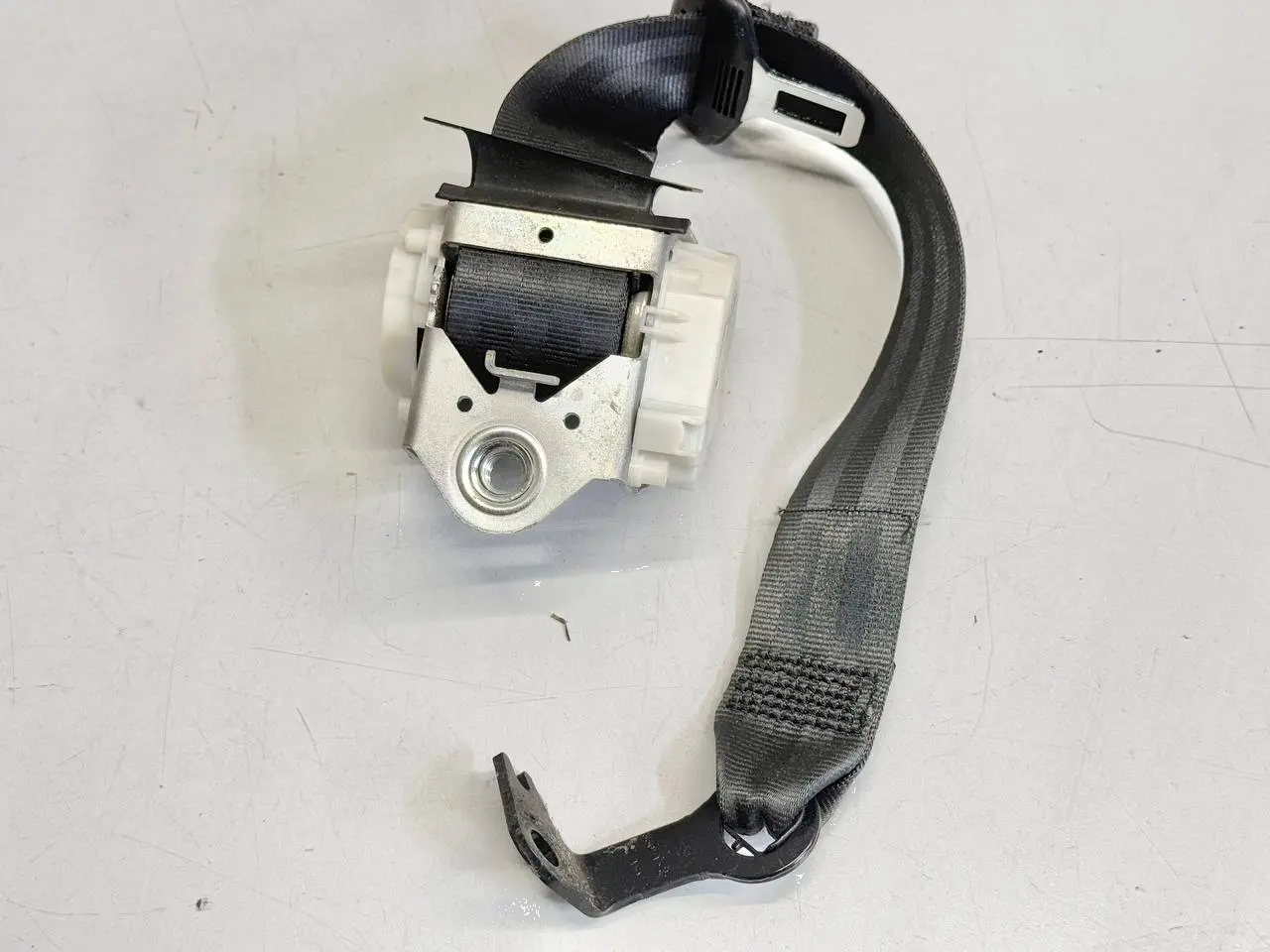 Gurt Sicherheitsgurt hinten links Golf VW Golf Plus 5M 1,4 TSI 2010 5M0857805