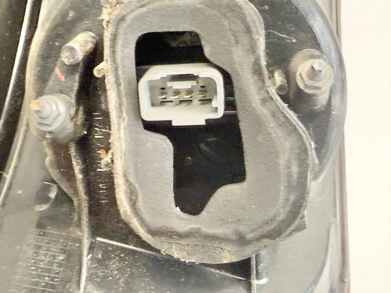Rückleuchte Heckleuchte Lampe rechts VW Golf Plus 5M 1,4 TSI 2010 084411972R