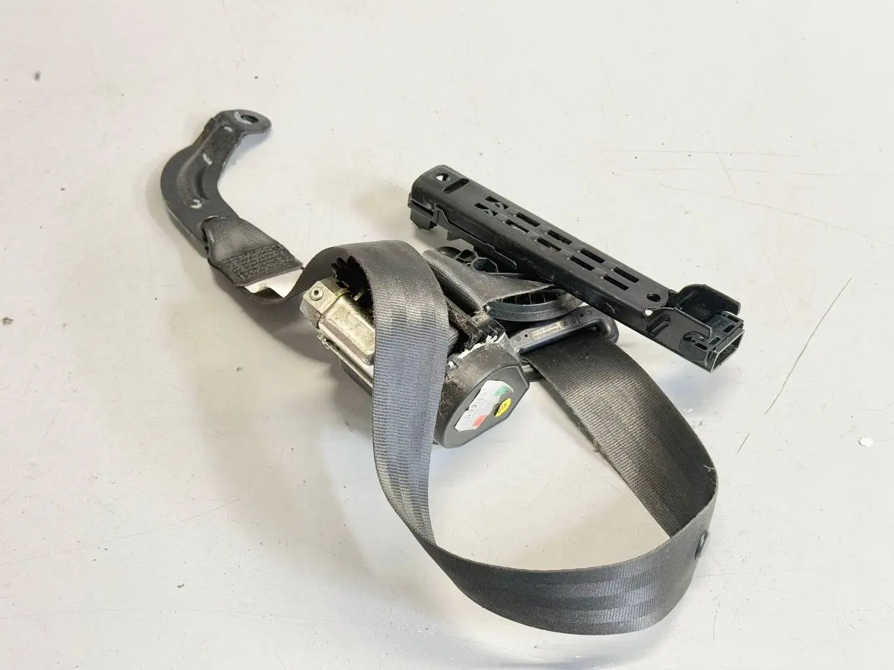 Fahrerairbaggurt Gurt vorne links Golf VW Golf Plus 5M 1,4 TSI 2010 5M1857705F