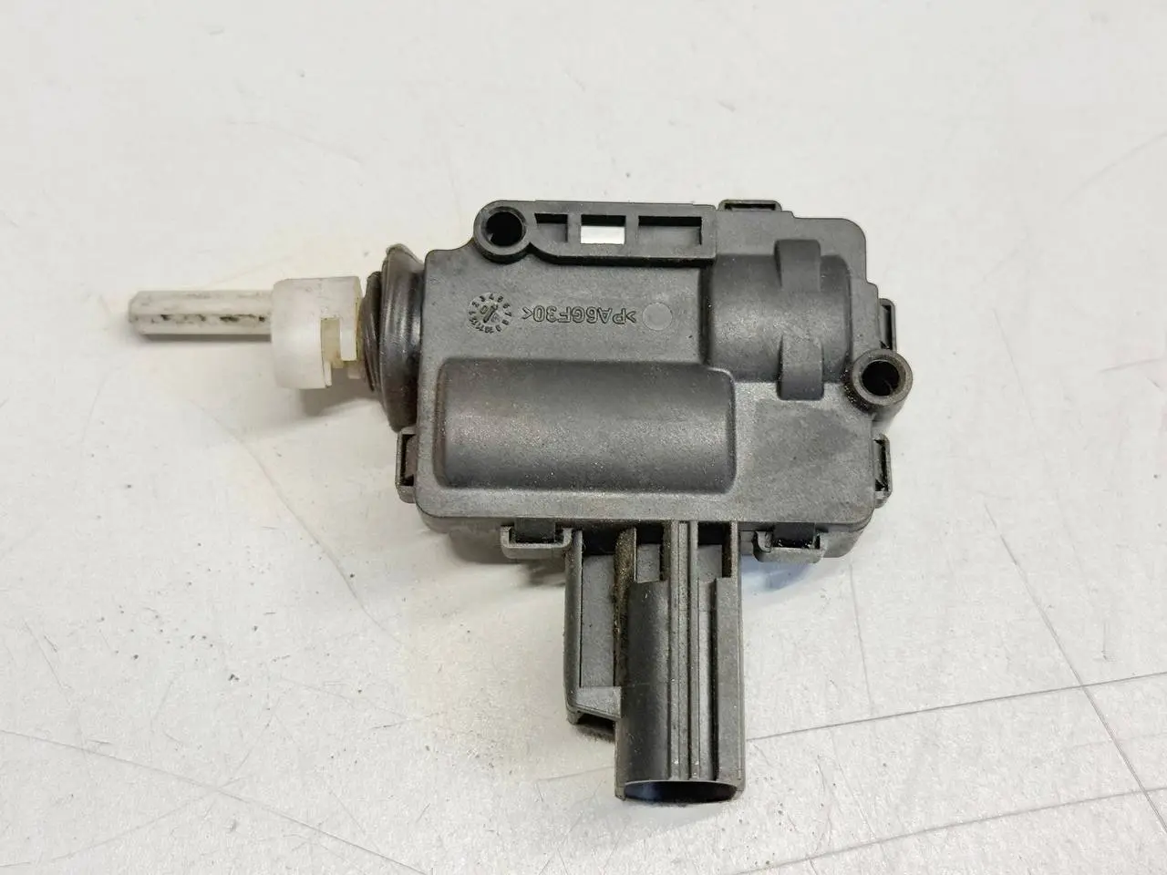 Tankklappenöffner Motor Focus FORD Focus MK2 DA3 2005 1.6 Kombi 3M51220A20AB