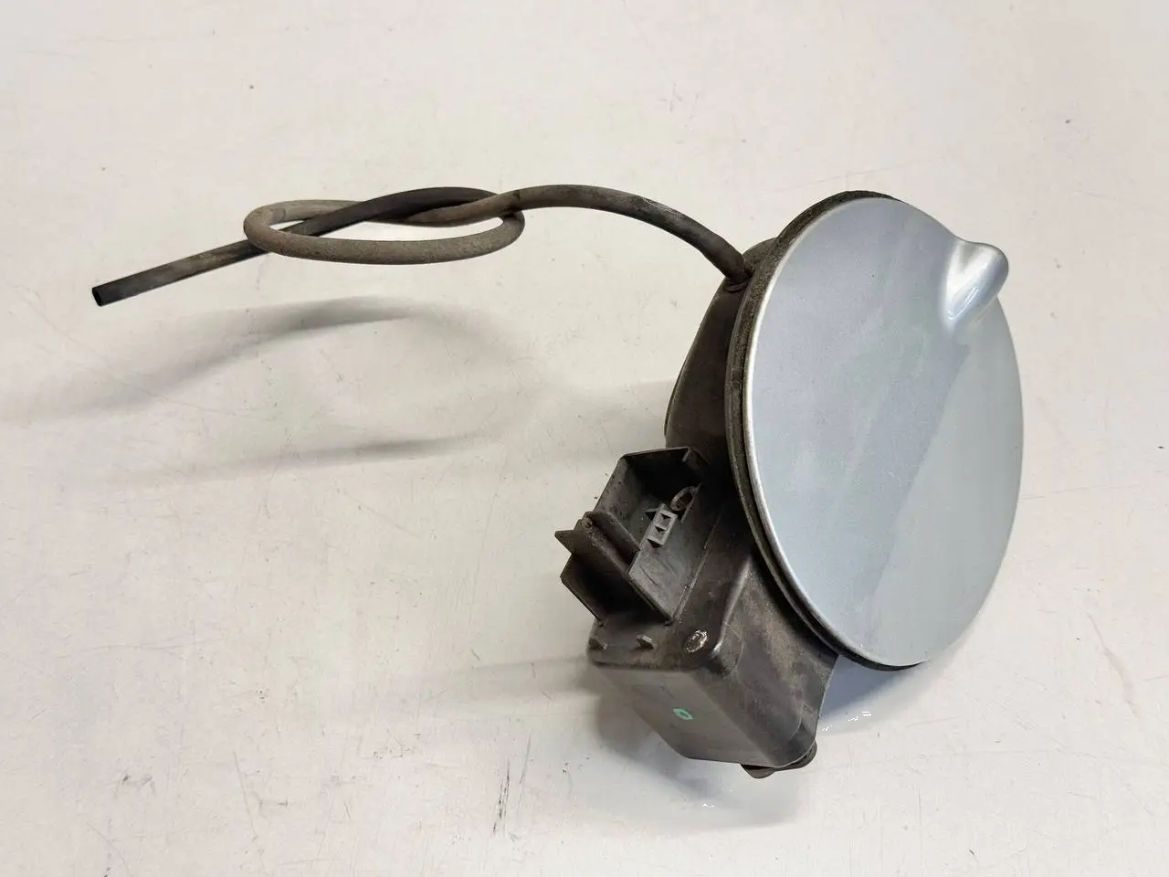 Tankklappe Kraftstoffklappe FORD Focus MK2 DA3 2005 1.6 Kombi 4M51N405A02AB