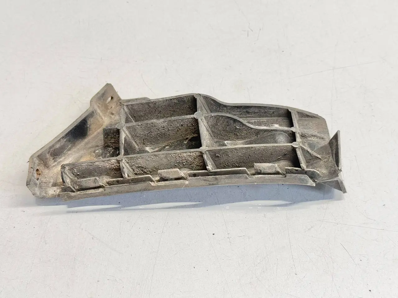 Stoßstangenhalter vorne links Ibiza 6L 1.4 Seat Ibiza 6L 1.4 2003 6L0807183C