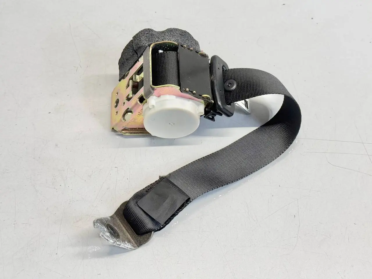 Sicherheitsgurt Rollo Gurt hinten FORD Focus MK2 DA3 2005 1.6 Kombi 4M51A611B68