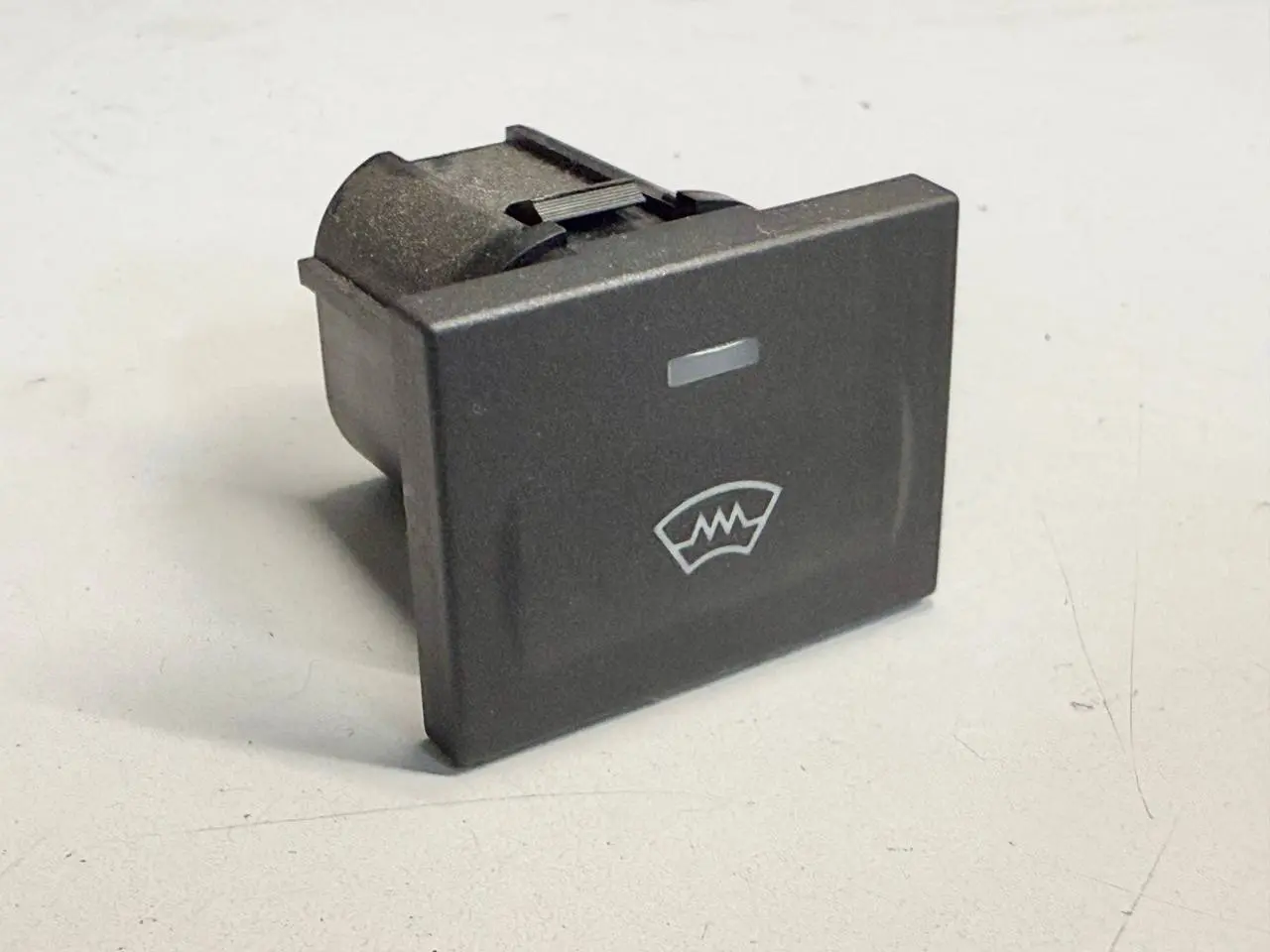 Schalter Frontscheibenheizung FORD Focus MK2 DA3 2005 1.6 Kombi 3M5T18K574AC