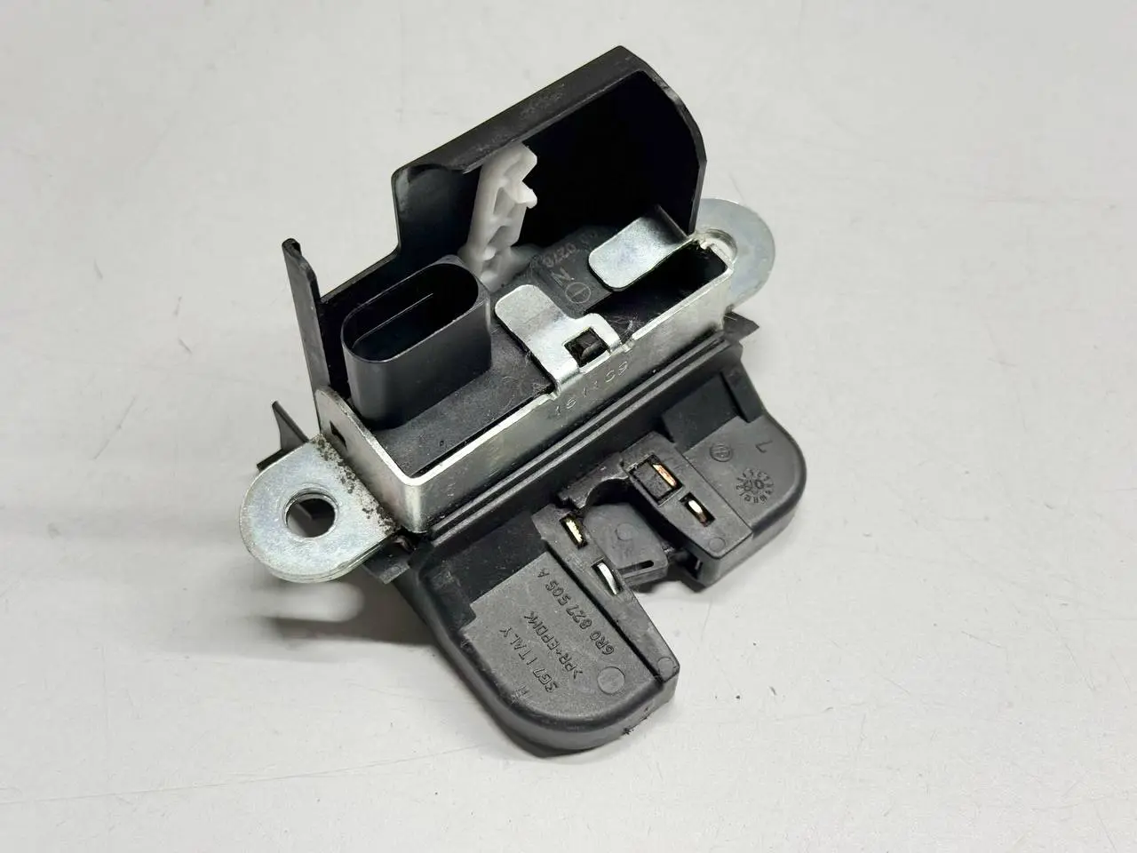 Heckklappenschloss Schloss Polo V 6R 1,2 VW Polo V 6R 1,2 TSI 2010 6R0827505A