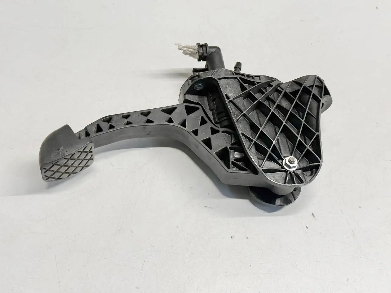 Kupplungspedal Pedal für Golf 5 A3 8P VW Golf Plus 5M 1,4 TSI 2010 1K1721059EE