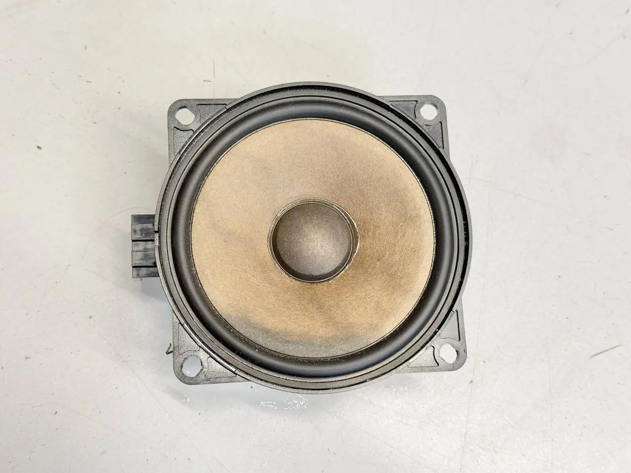 Lautsprecher Box vorne links rechts 5 1 Golf Golf 5 1K1 1,9 TDI 2006 K0035415A