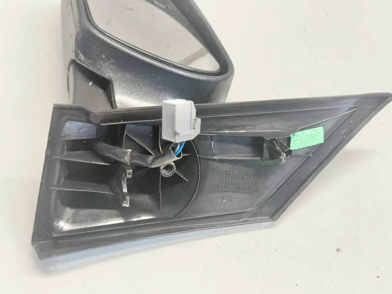 Aussenspiegel links / Spiegel außen / FORD Focus MK2 DA3 2005 1.6 Kombi 024399