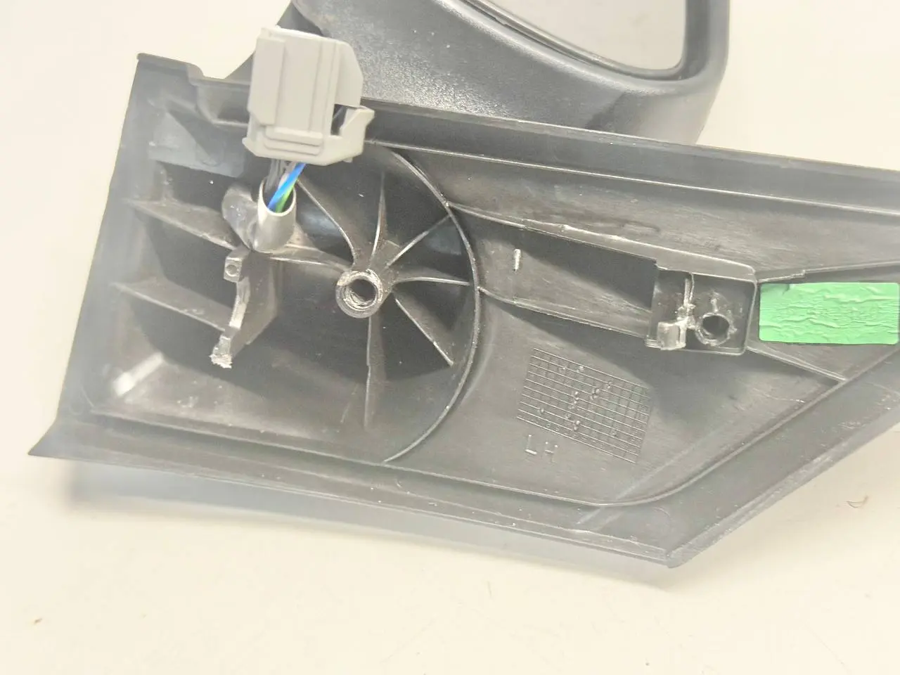 Aussenspiegel links / Spiegel außen / FORD Focus MK2 DA3 2005 1.6 Kombi 024399