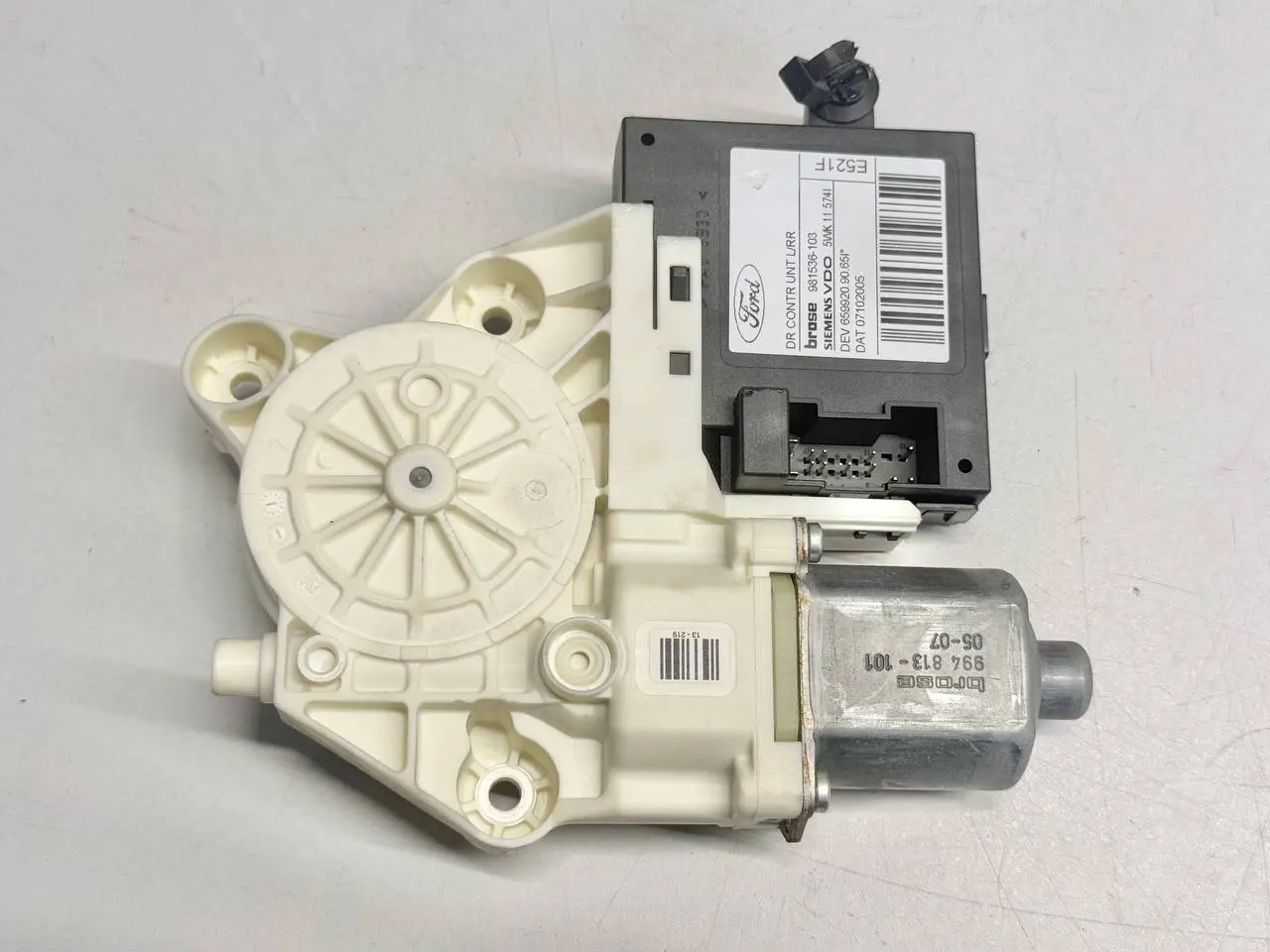 Fensterhebermotor Hinten Links FORD Focus MK2 DA3 2005 1.6 Kombi 981536103