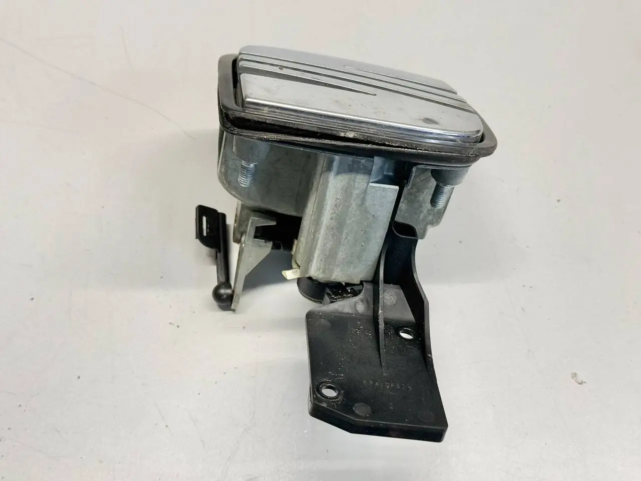 Heckklappenschloss Öffner Stellmotor für 6L Seat Ibiza 6L 1.4 2003 6L6827573