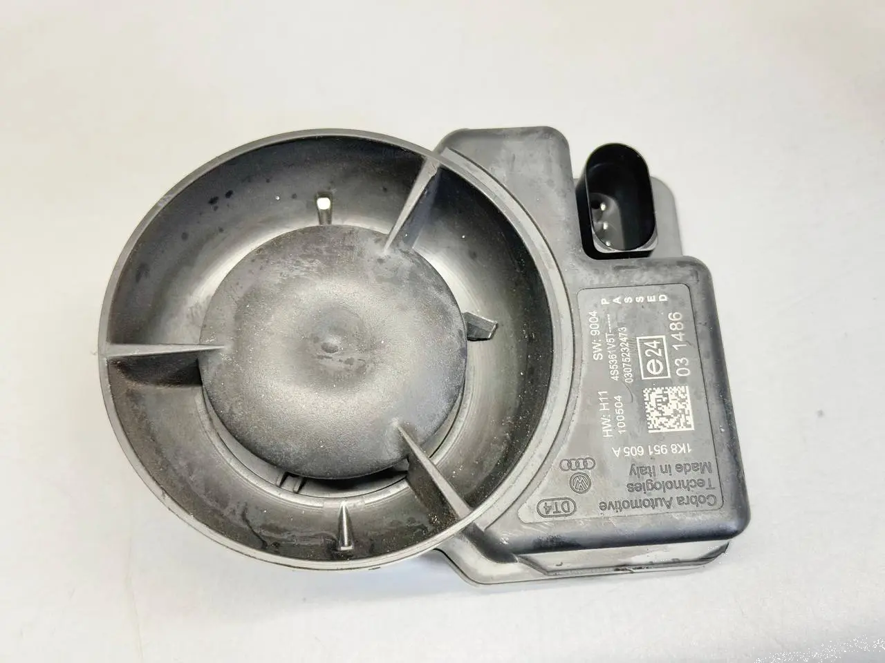 Steuermodul Karosserie / BCM Golf Plus 1,4 VW Polo V 6R 1,2 TSI 2010 1K8951605A