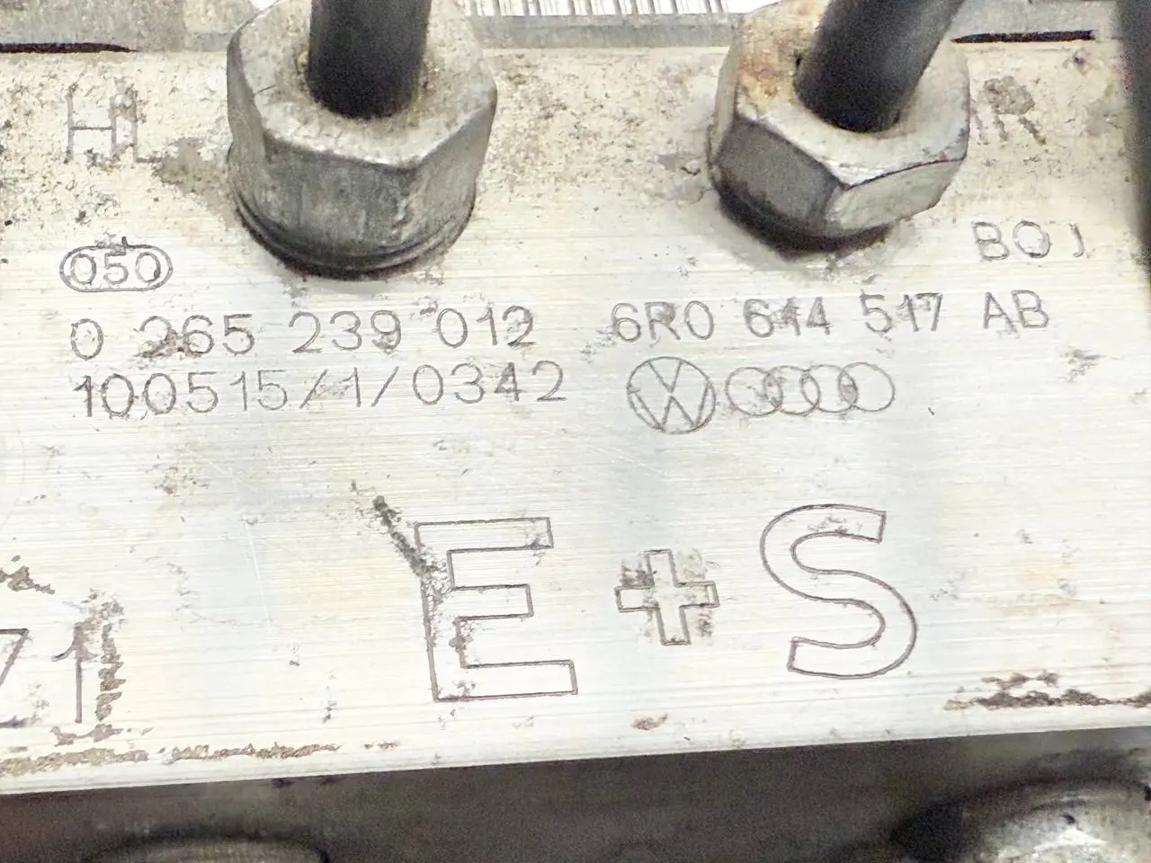 ABS Steuergerät Hydraulikblock ESP VW Polo V 6R 1,2 TSI 2010 6R0907379AF