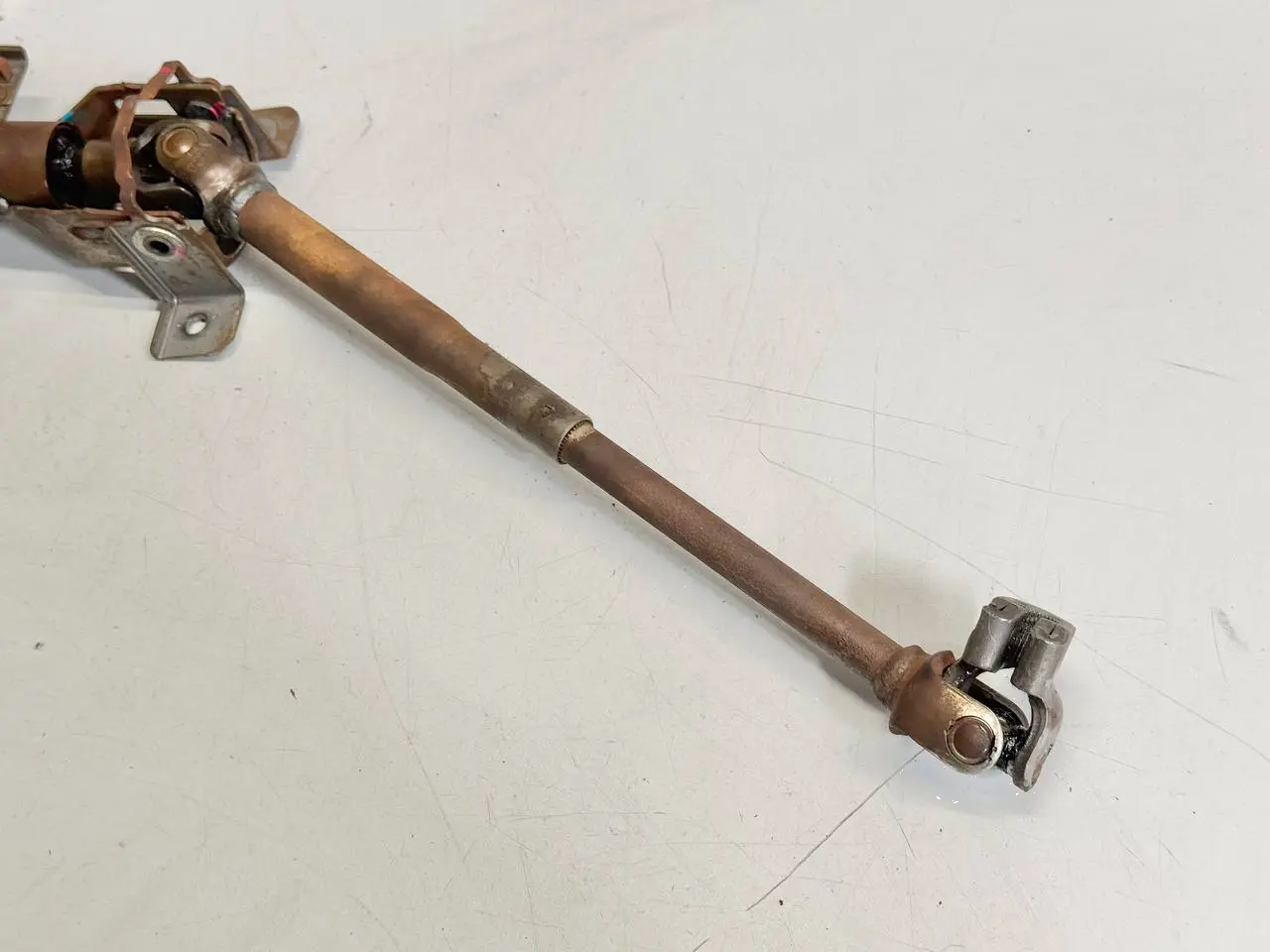 Lenksäule, Lenkgestänge, Lenkwelle Hyundai Getz / Click 1.1 MPI 2007 563001C100