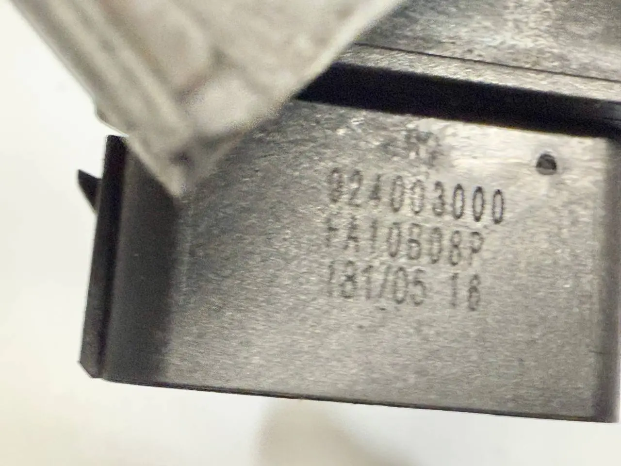 Türschloss hinten rechts Focus FORD Focus MK2 DA3 2005 1.6 Kombi 24000010013