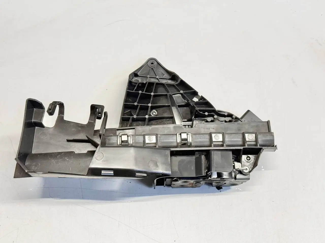 Türschloss hinten rechts Focus FORD Focus MK2 DA3 2005 1.6 Kombi 24000010013