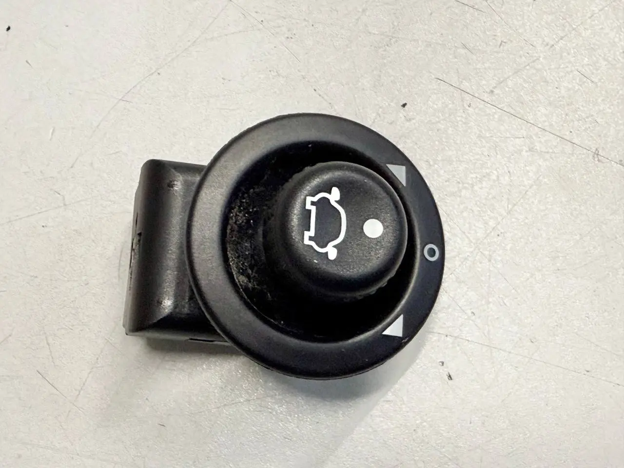 Spiegelschalter, Aussenspiegelverstellhebel FORD Fiesta 1.4L 2008 93BG17B676BB