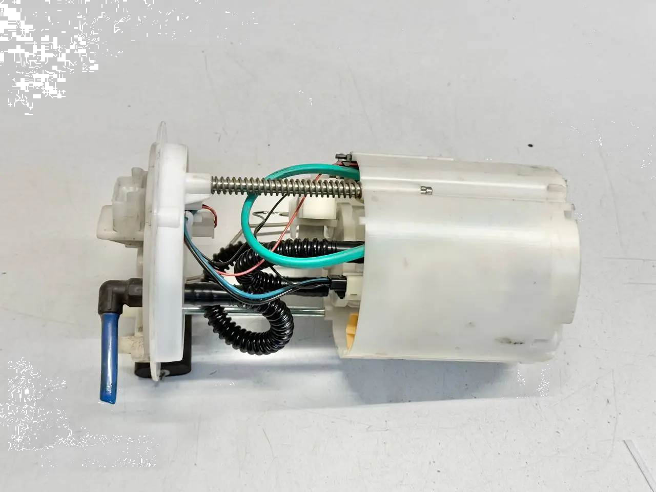 Kraftstoffpumpe Benzinpumpe Tankpumpe D Corsa Opel Corsa D 1.2L 2008 0580314138