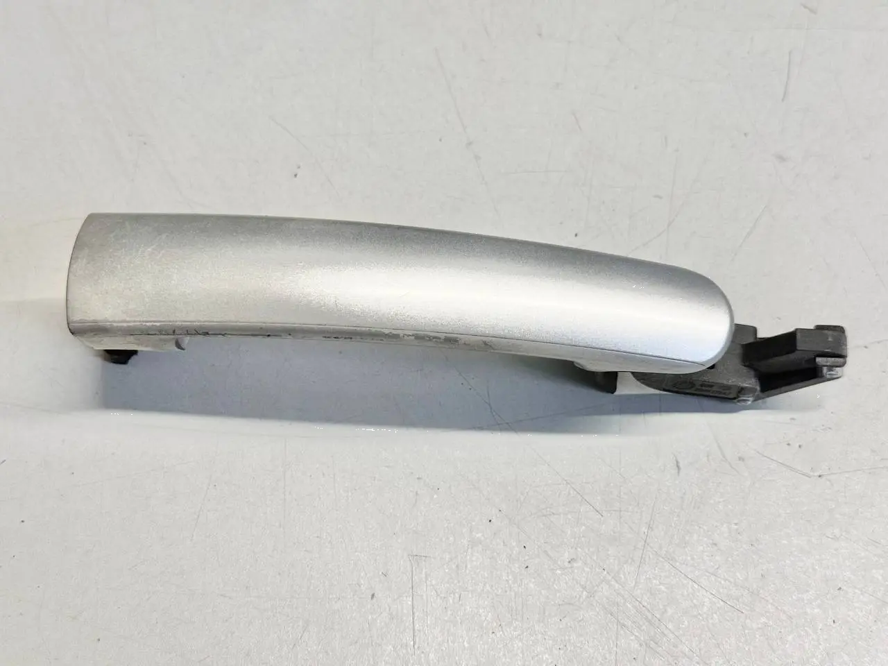 Außentürgriff für 4 Passat 3B Polo 9N1 Octavia VW Polo 9N1 1,2L 2002 3B0837207
