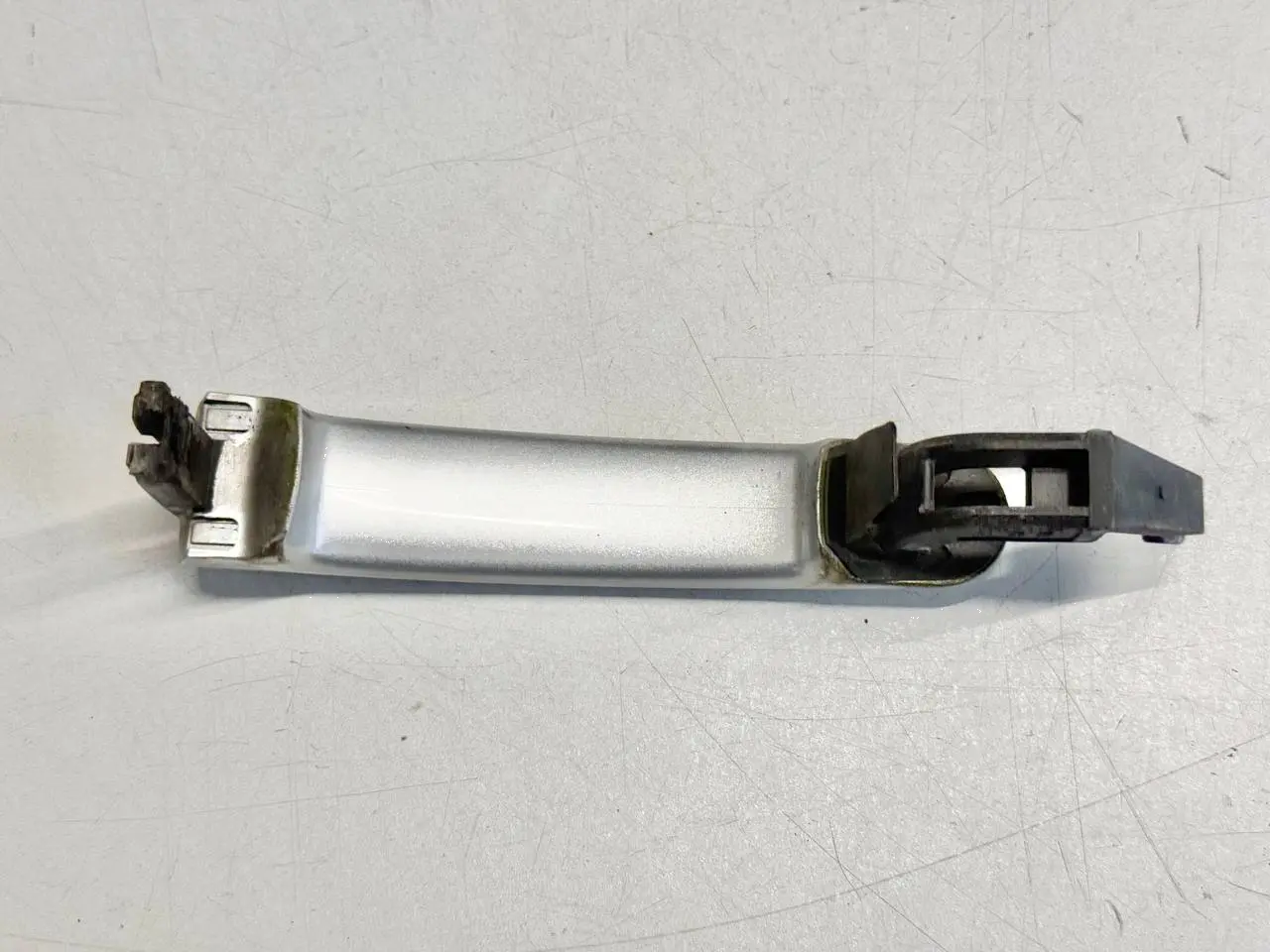 Außentürgriff für 4 Passat 3B Polo 9N1 Octavia VW Polo 9N1 1,2L 2002 3B0837207