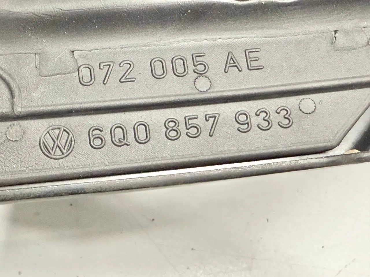Aussenspiegel Außenspiegel Seitenspiegel links VW Polo 9N1 1,2L 2002 6Q0857933