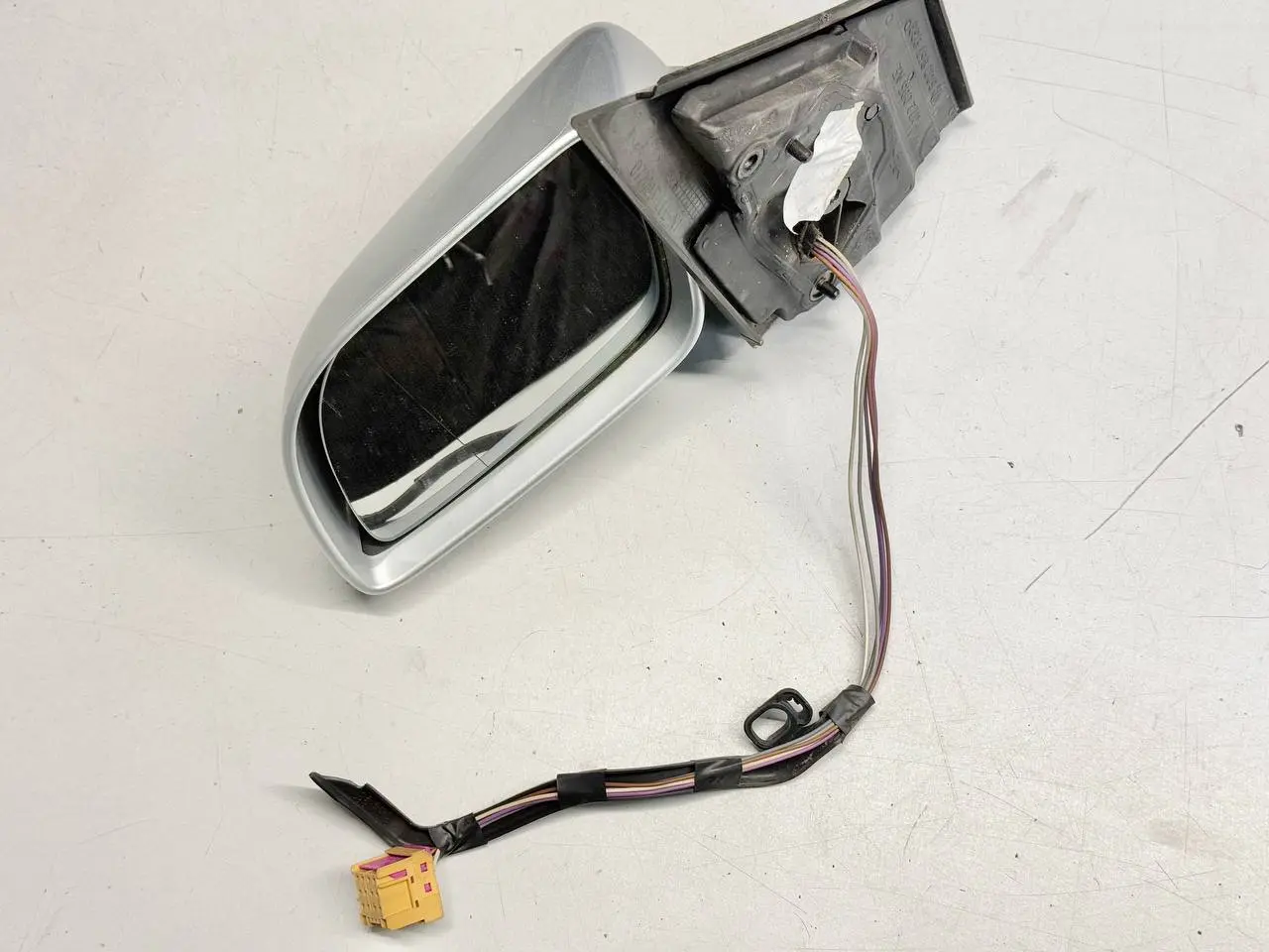 Aussenspiegel Außenspiegel Seitenspiegel links VW Polo 9N1 1,2L 2002 6Q0857933