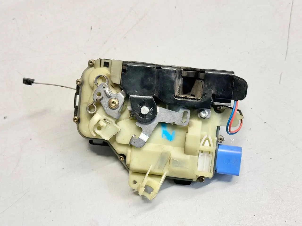Türverriegelung Fangschloss Schließmechanismus Seat Ibiza 6L 1.4 2003 837016BQ