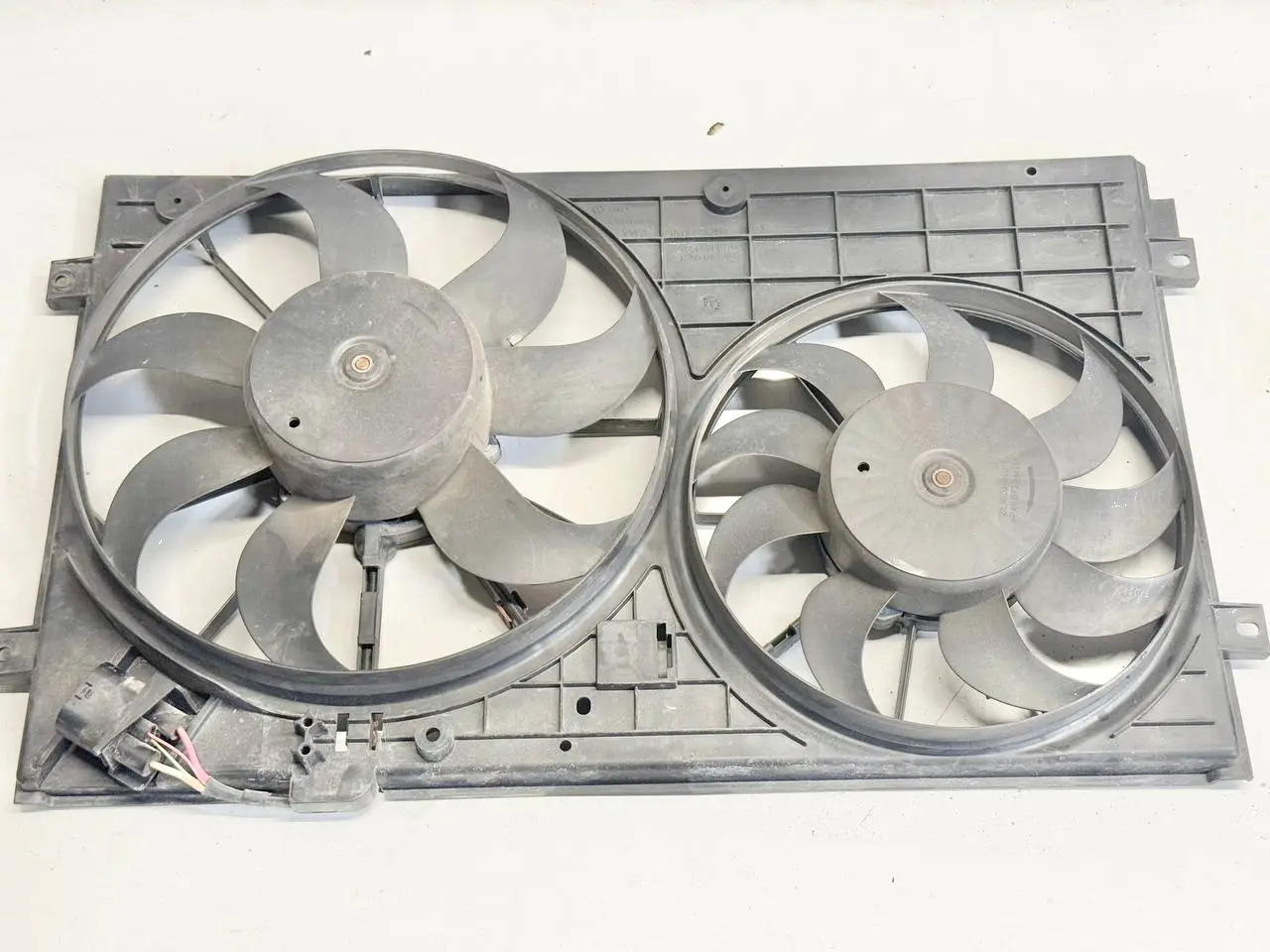 Kühlerlüfter Elektrolüfter Doppellüfter VW Golf Plus 5M 1,4 TSI 2010 1K0121207
