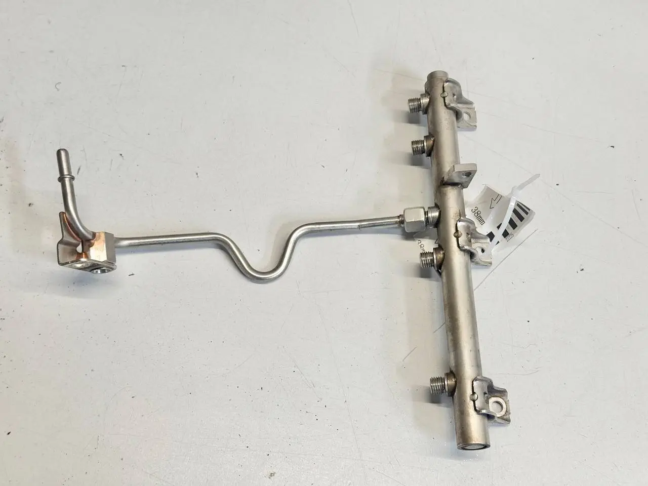 Hochdruckrail Einspritzleiste BMW 116i E81 E87 2009 13537562474
