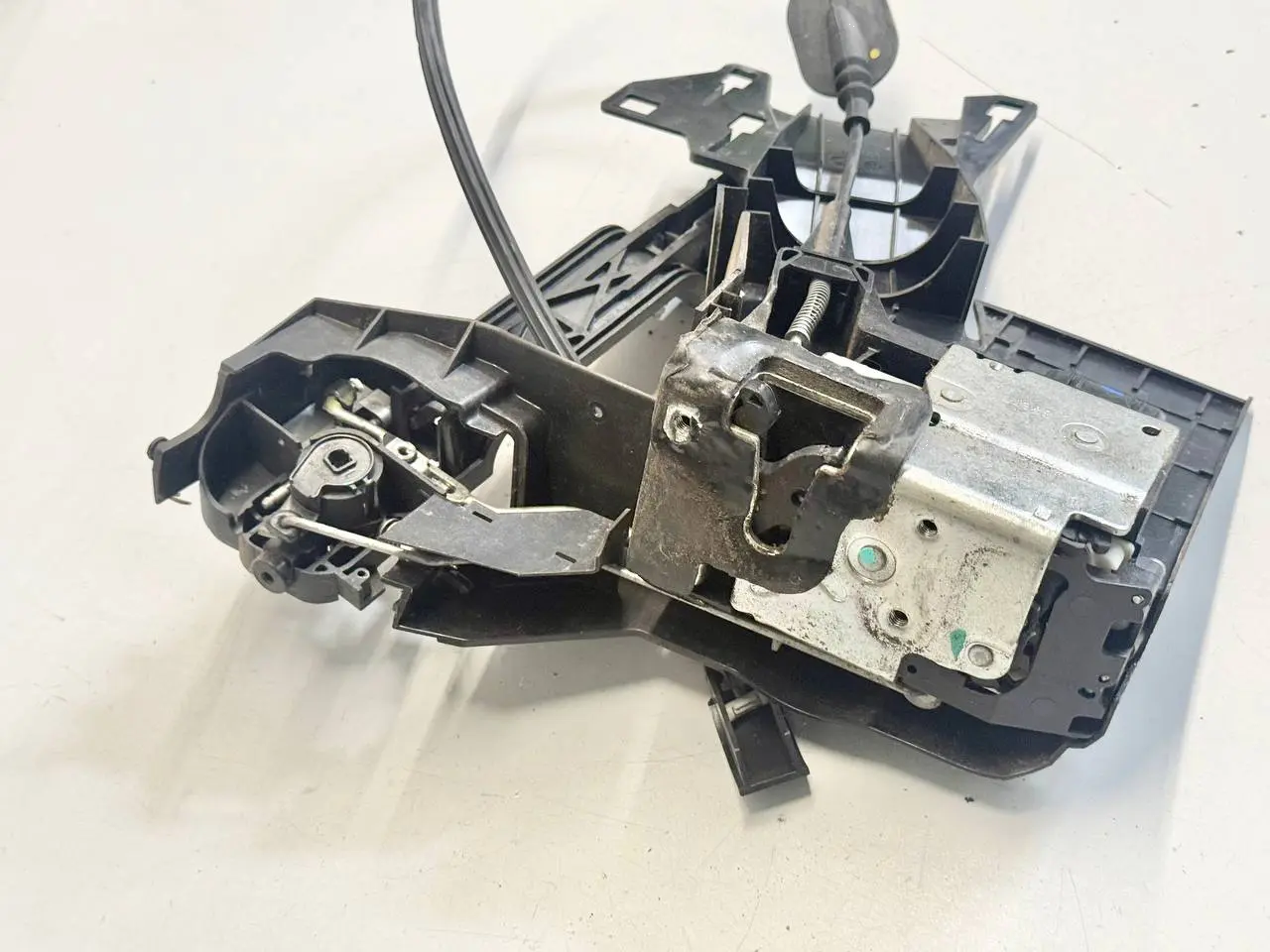 Türschloss rechts vorne Focus MK2 DA3 2005 FORD Fiesta 1.4L 2008 2S51B219A65BJ