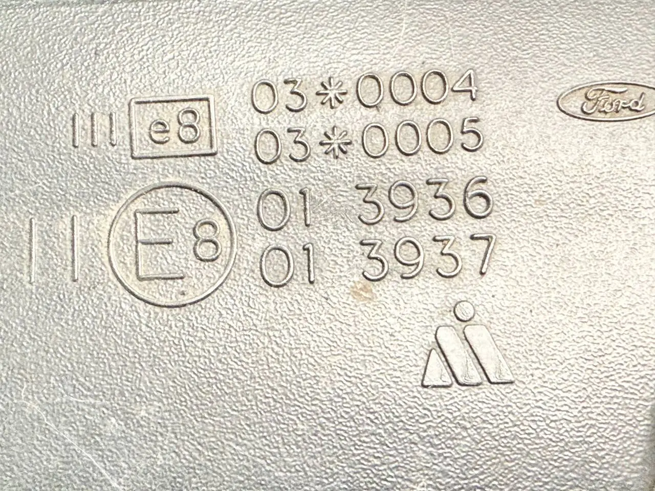 Aussenspiegel links Fiesta 1.4L 2008 FORD Fiesta 1.4L 2008 2802001