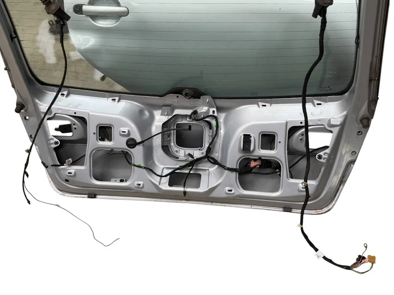 Heckklappe koffer mit kabelbaum Seat Ibiza 6L 2003 6L6827219F FC: Silber LA7W