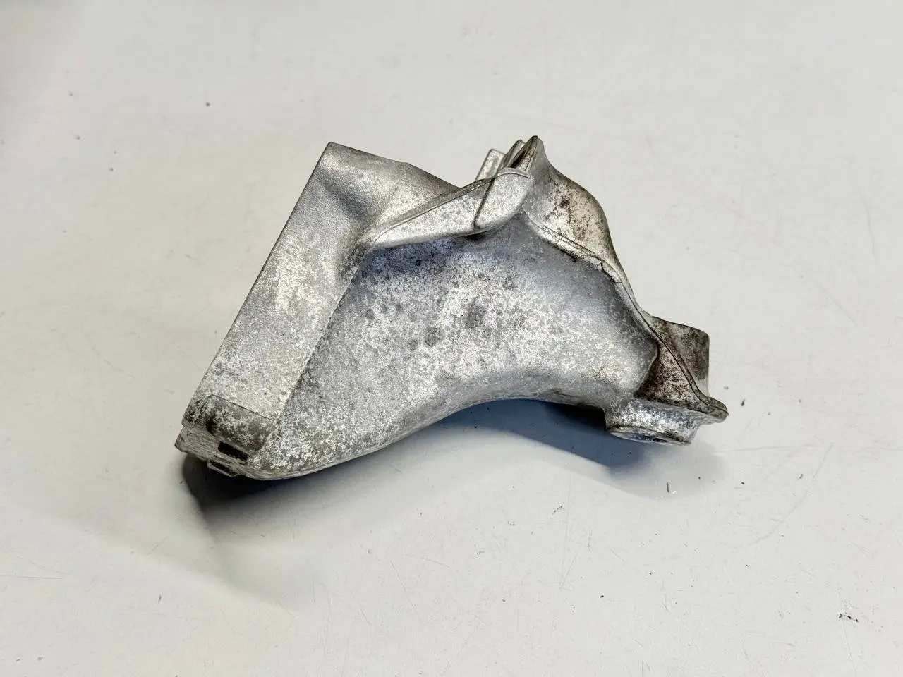 Motorhalterung links Mercedes Benz W907 Sprinter 311 CDI 2023 A6542240500